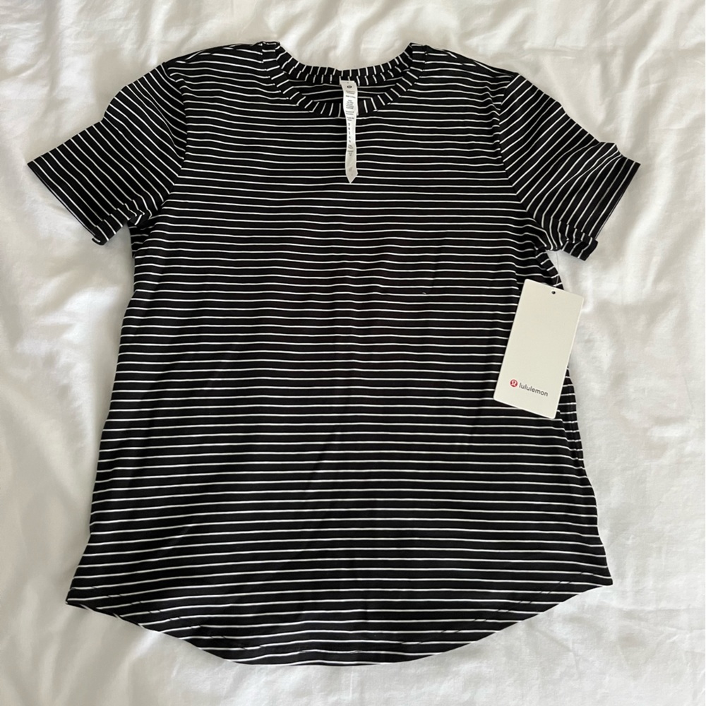 Lululemon Love Crew Tee